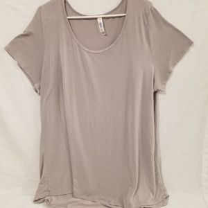 Lularoe plus T shirt